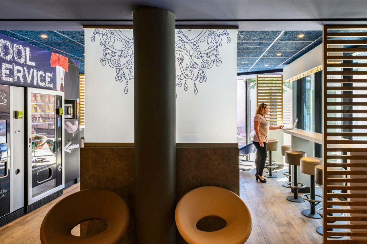 Ibis Budget Saint-Etienne Centre Gare Chateaucreux エクステリア 写真